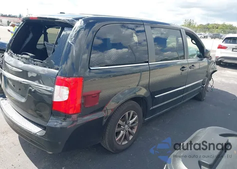 2015 Chrysler Town & Country S из США, поврежденный, VIN 2C4RC1HG0FR521773